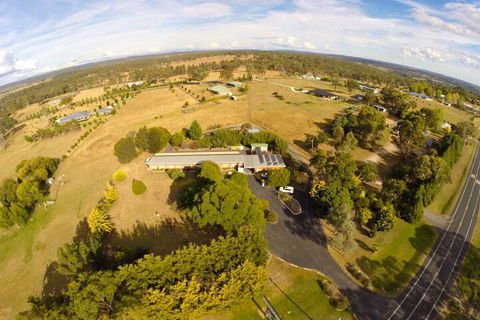Armidale Rose Villa Motel - Accommodation Coffs Harbour 1