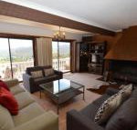 Top Deck - Accommodation Coffs Harbour