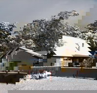 Derwent Bridge Chalets  Studios - Accommodation Coffs Harbour