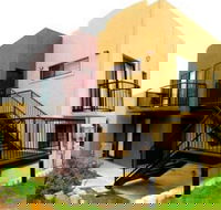 Amberoo Apartments Tamworth - Accommodation Coffs Harbour