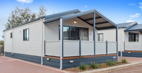 Jurien Bay Tourist Park - Accommodation Coffs Harbour 2
