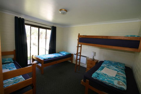 Alpha Centauri Townhouses - Accommodation Coffs Harbour 4