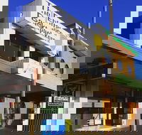 The Entrance Backpackers - Hostel - Accommodation Coffs Harbour