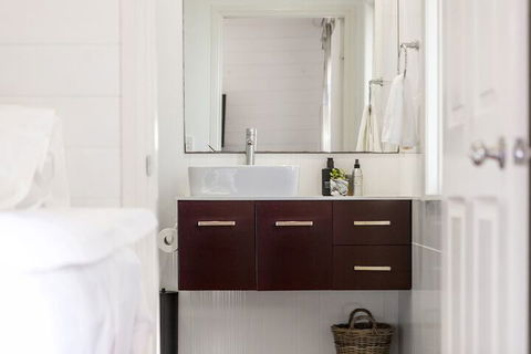 Aaloka Bay - Accommodation Coffs Harbour 7