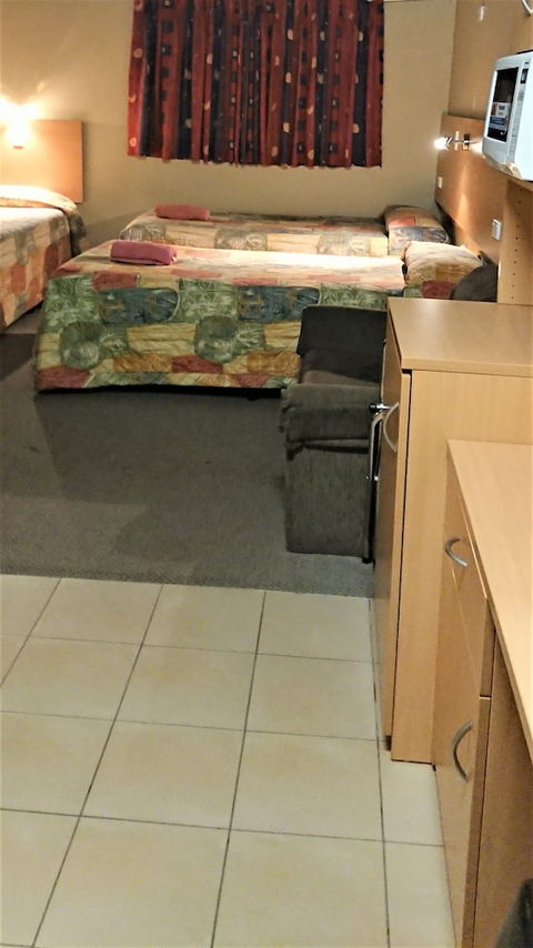 New Olympic Motel - Accommodation Coffs Harbour 3