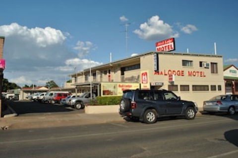 A & A Lodge Motel Emerald - Accommodation Coffs Harbour 0