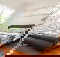 Eltham Retreat - Accommodation Coffs Harbour