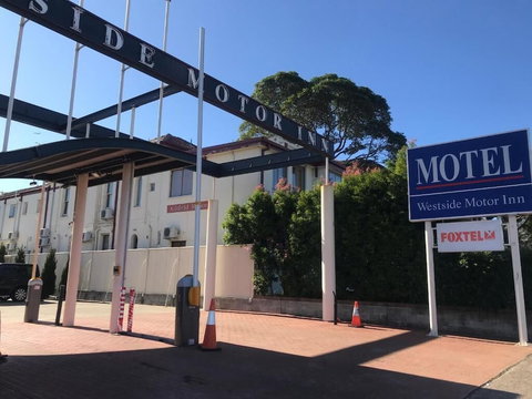 Westside Motor Inn - Accommodation Coffs Harbour 0