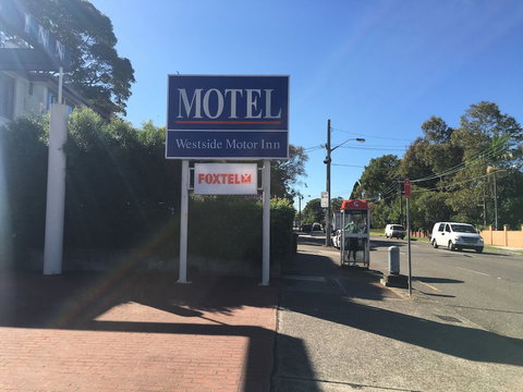Westside Motor Inn - Accommodation Coffs Harbour 5