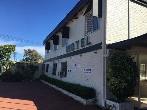 Westside Motor Inn - Accommodation Coffs Harbour 2