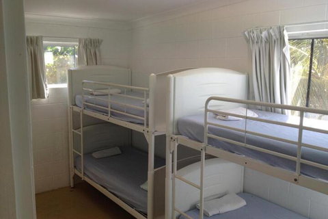 Absolute Backpackers Mission Beach - Accommodation Coffs Harbour 2