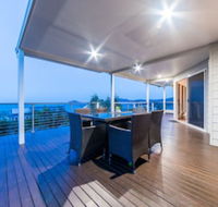 Hydeaway Bay Beach House - Accommodation Coffs Harbour