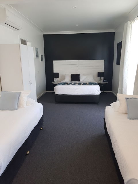 Town House Motor Inn - Accommodation Coffs Harbour 2
