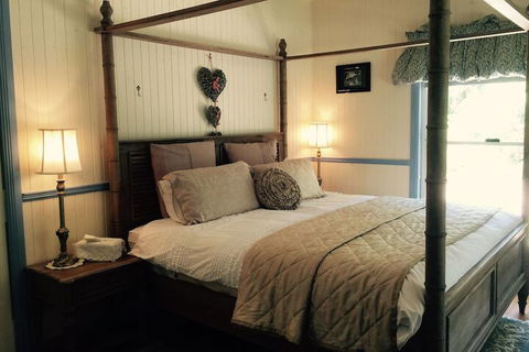 Telegraph Retreat Cottages - Accommodation Coffs Harbour 4