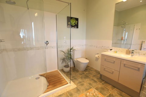 Avocado Sunset B&B - Accommodation Coffs Harbour 6