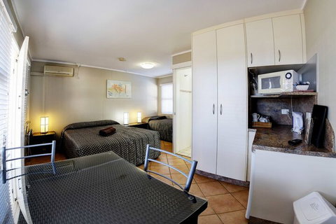 Bali Hi - Accommodation Coffs Harbour 4