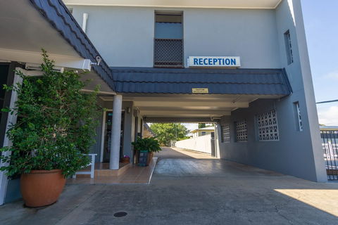 Acacia Motor Inn - Accommodation Coffs Harbour 1