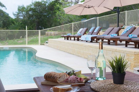 Jacaranda Cottages - Accommodation Coffs Harbour 5