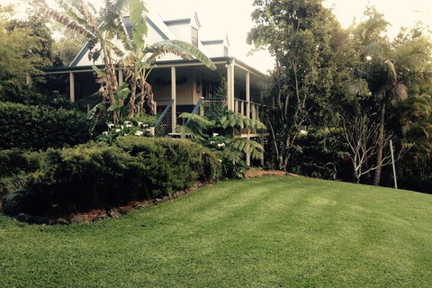 Jacaranda Cottages - Accommodation Coffs Harbour 2