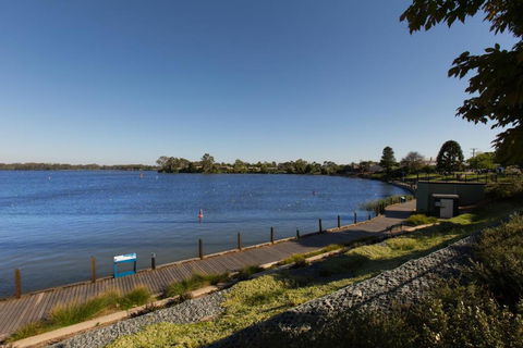 Nagambie Waterfront Motel - Accommodation Coffs Harbour 4
