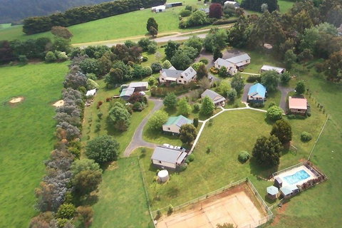Neerim Country Cottages - Accommodation Coffs Harbour 1