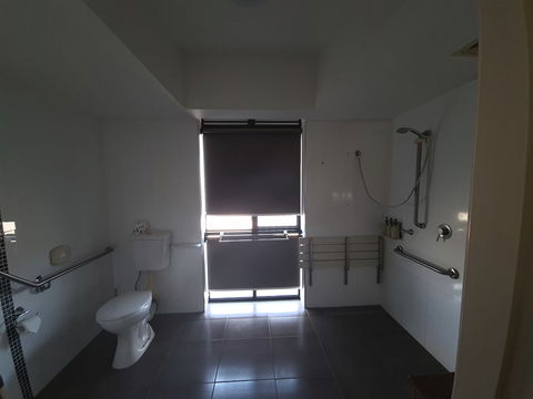 Ayr Travellers Motel - Accommodation Coffs Harbour 2
