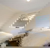 Two Bays Apartments - Accommodation Coffs Harbour