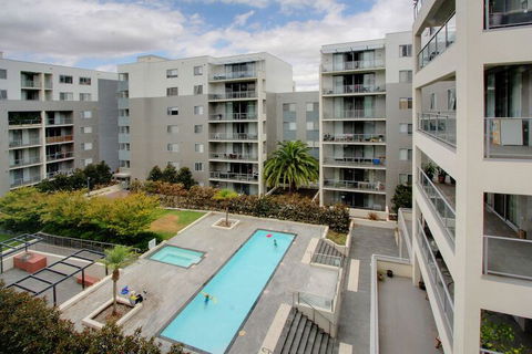 Accommodate Canberra - Glebe Park - Accommodation Coffs Harbour 2