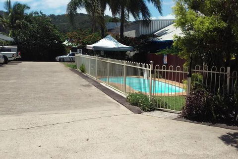 Nambour Central Motel - Accommodation Coffs Harbour 2