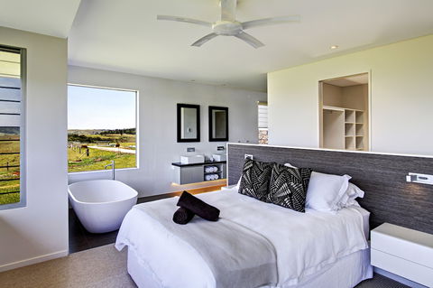 A PERFECT STAY - CapeView - Accommodation Coffs Harbour 5