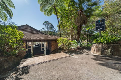 Avoca Beach Hotel - Accommodation Coffs Harbour 3