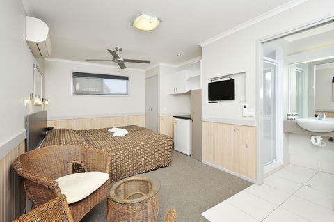 NRMA Sydney Lakeside Holiday Park - Accommodation Coffs Harbour 5