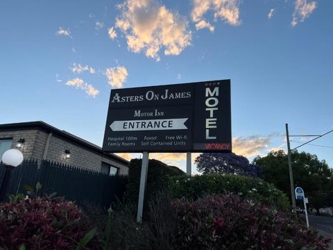 Asters On James Motor Inn - Accommodation Coffs Harbour 2