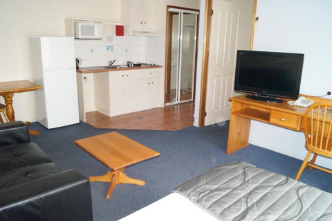 Asters On James Motor Inn - Accommodation Coffs Harbour 3