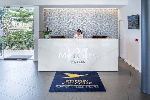 Mercure Sunshine Coast Kawana Waters - Accommodation Coffs Harbour 3