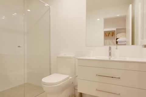 Accommodate Canberra - IQ - Braddon - Accommodation Coffs Harbour 2