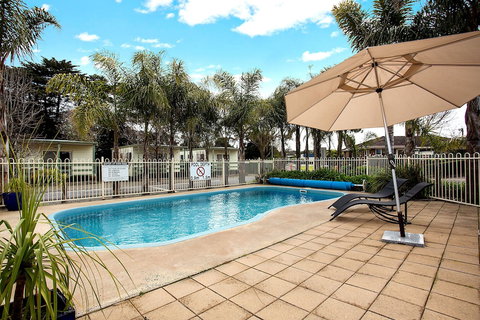 Lake Hamilton Motor Village & Caravan Park - Accommodation Coffs Harbour 3