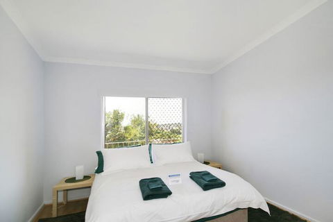 Acacia Holiday Or Business Stay Accommodation - Accommodation Coffs Harbour 5