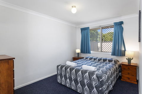 Apollo Lodge - Accommodation Coffs Harbour 2