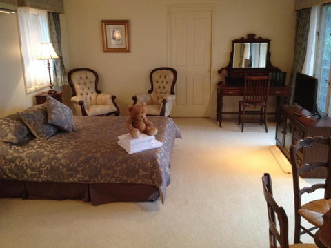 Highwood Park B & B Guest Lodge - Accommodation Coffs Harbour 4