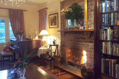 Amore Mt Tamborine - Accommodation Coffs Harbour 3