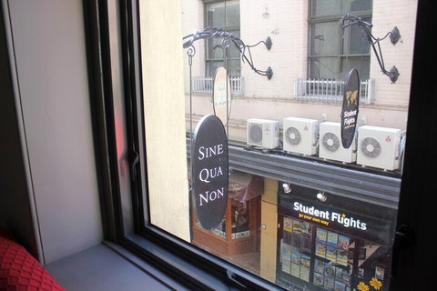 Essence Of Degraves Rejuvenate Stays - Accommodation Coffs Harbour 6