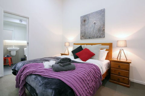 Essence Of Degraves Rejuvenate Stays - Accommodation Coffs Harbour 4