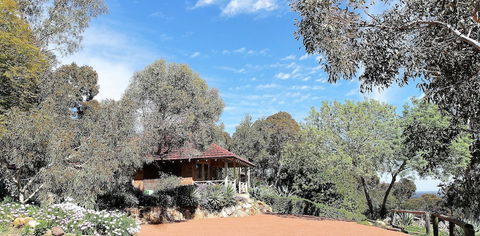 Eleebana Guest House - Accommodation Coffs Harbour 0