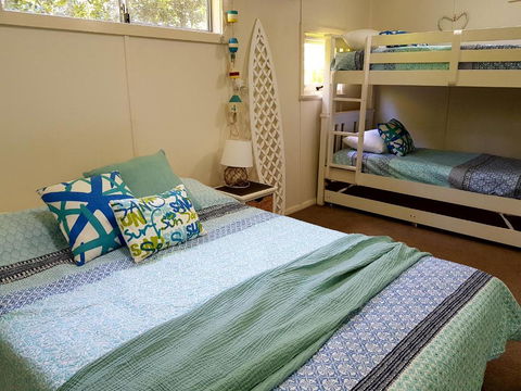 CHILL OUT BEACH HOUSE At FORSTER - Accommodation Coffs Harbour 1