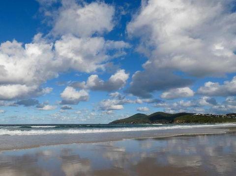 CHILL OUT BEACH HOUSE At FORSTER - Accommodation Coffs Harbour 2