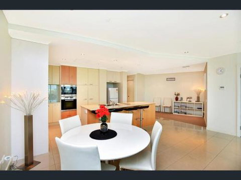 Gallery Resort Apartments - Accommodation Coffs Harbour 6
