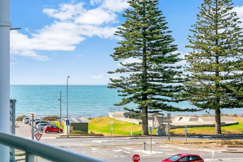 Gallery Resort Apartments - Accommodation Coffs Harbour 3