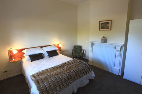 At The Beach & Not Quite At The Beach Holiday Cottages Stanley - Accommodation Coffs Harbour 1