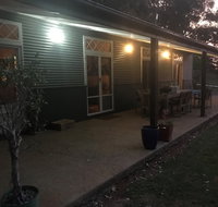 The Lakehouse Manor - Accommodation Coffs Harbour